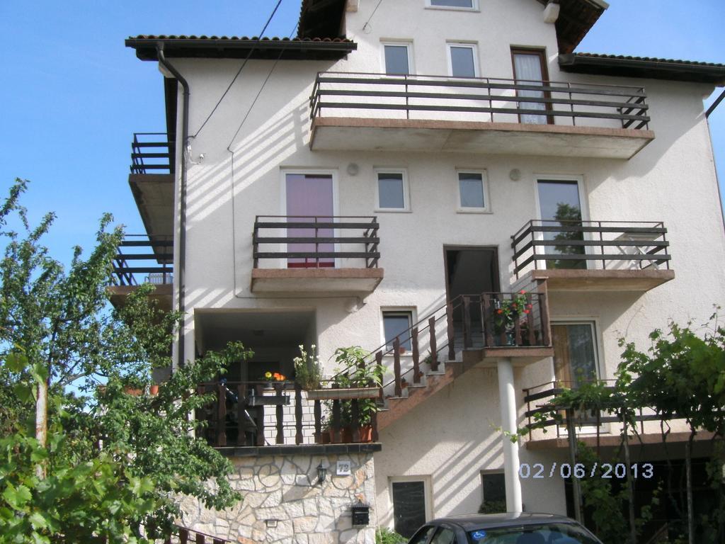 Studios Kastel Buje Bagian luar foto